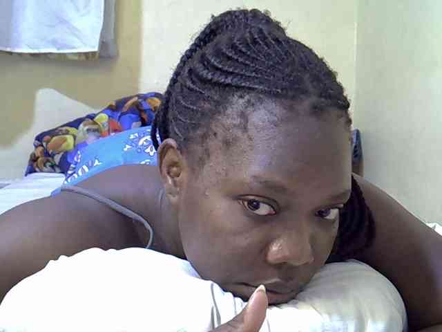 Sweet-Tiffany webcam