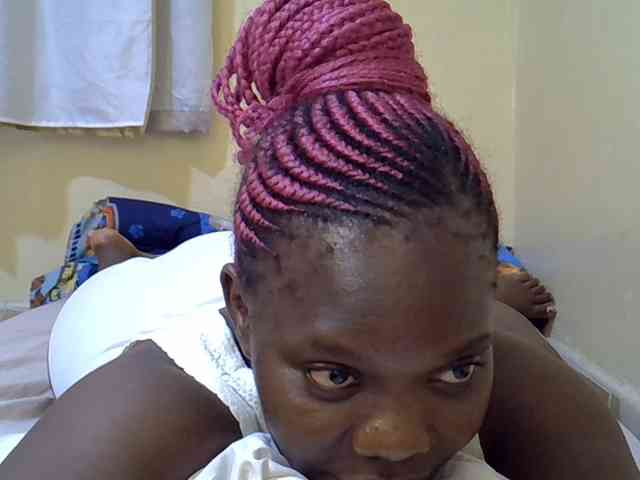 Sweet-Tiffany webcam