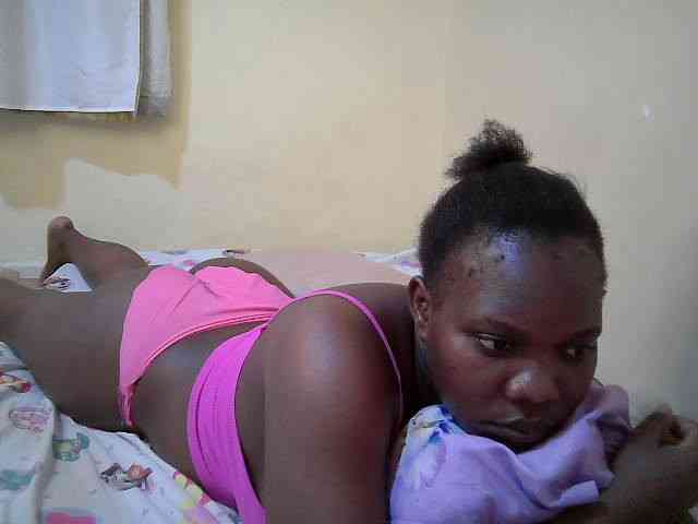 Sweet-Tiffany webcam