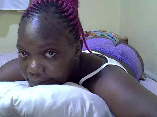 Sweet-Tiffany webcam