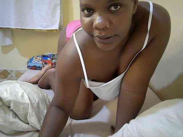 Sweet-Tiffany webcam
