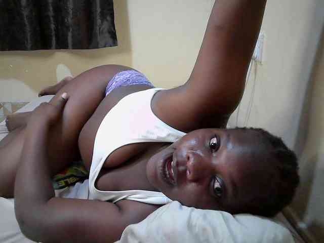 Sweet-Tiffany webcam