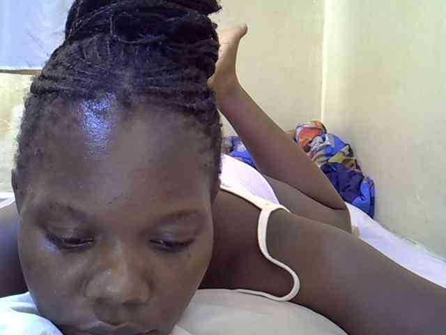 Sweet-Tiffany webcam