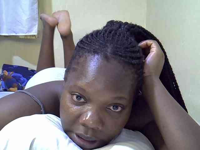 Sweet-Tiffany webcam