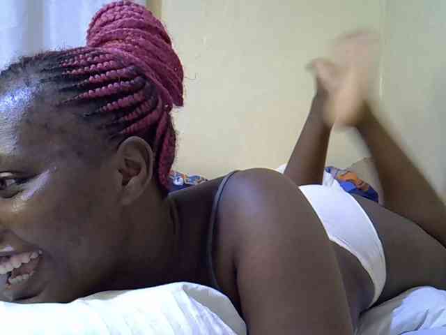 Sweet-Tiffany webcam