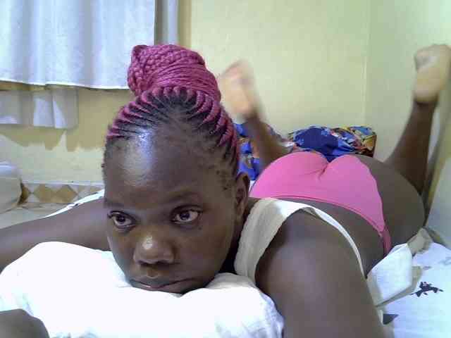 Sweet-Tiffany webcam