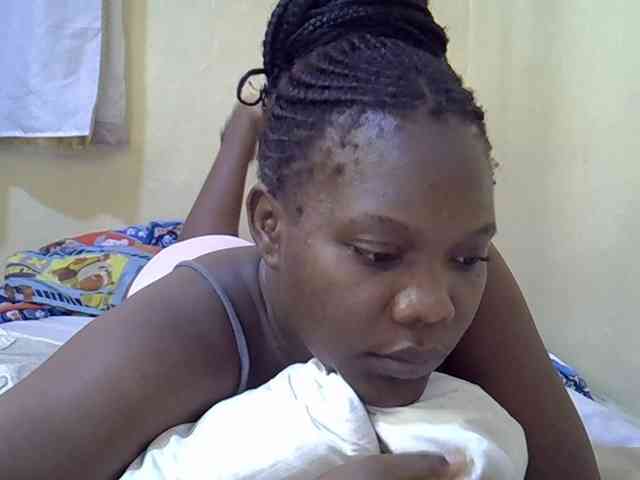 Sweet-Tiffany webcam