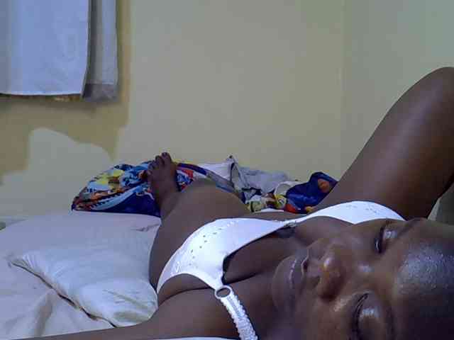 Sweet-Tiffany webcam