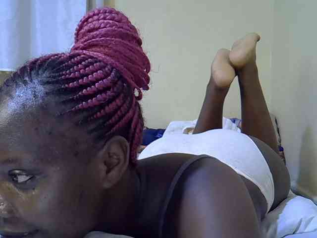 Sweet-Tiffany webcam