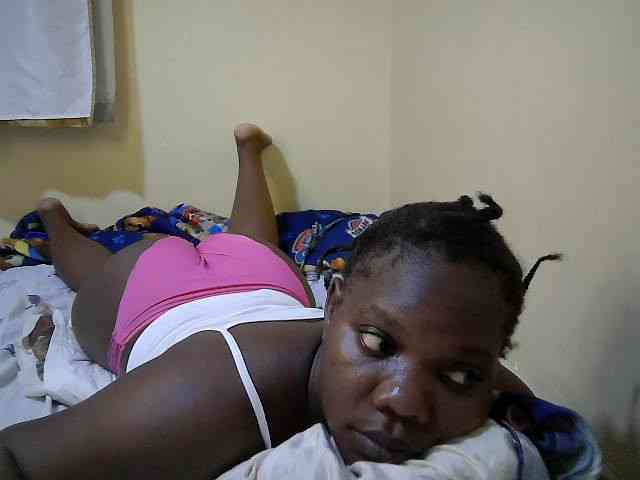 Sweet-Tiffany webcam