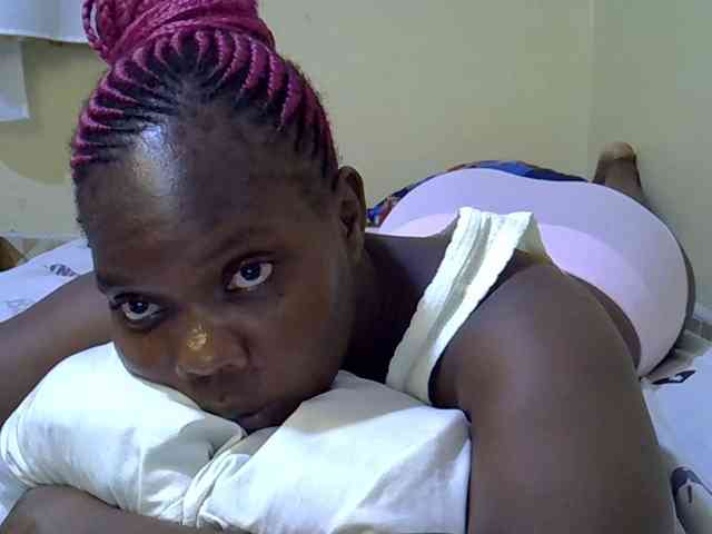Sweet-Tiffany webcam
