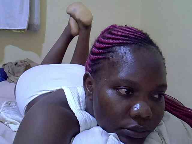 Sweet-Tiffany webcam