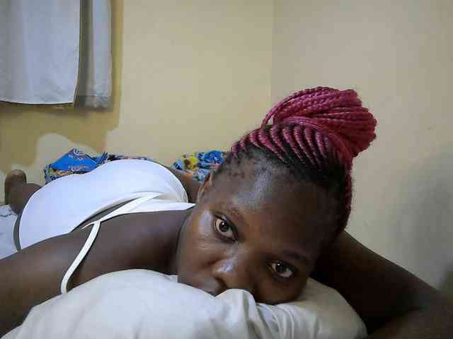 Sweet-Tiffany webcam