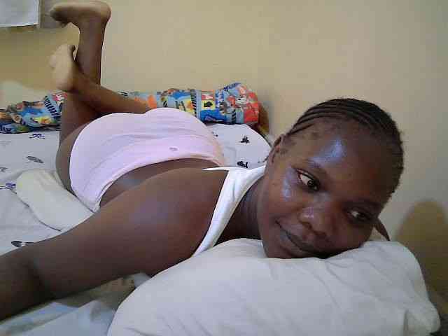 Sweet-Tiffany webcam
