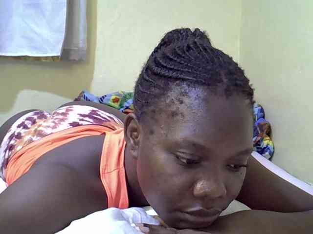 Sweet-Tiffany webcam