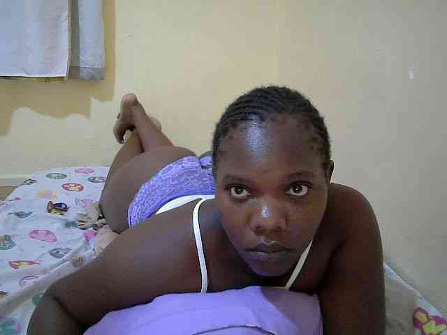 Sweet-Tiffany Live Webcam on BongaCams