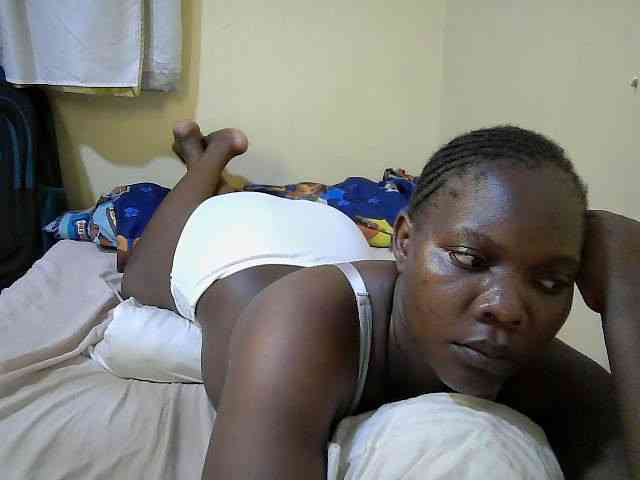 Sweet-Tiffany webcam