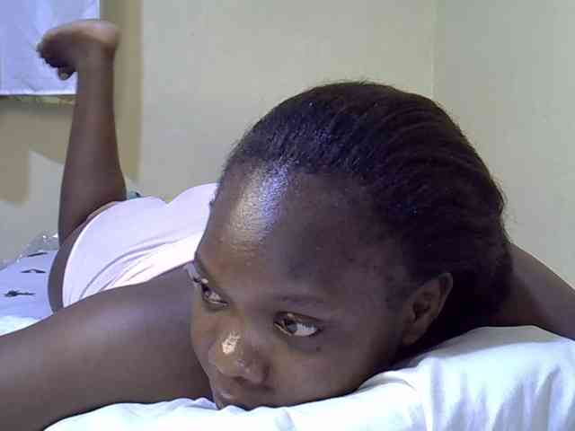 Sweet-Tiffany webcam