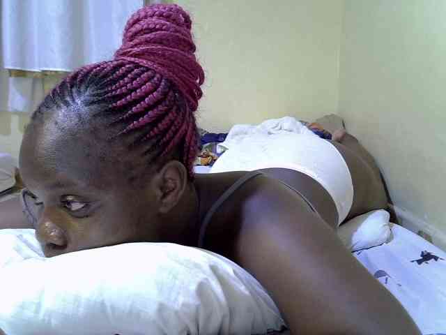 Sweet-Tiffany webcam