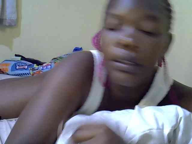 Sweet-Tiffany webcam