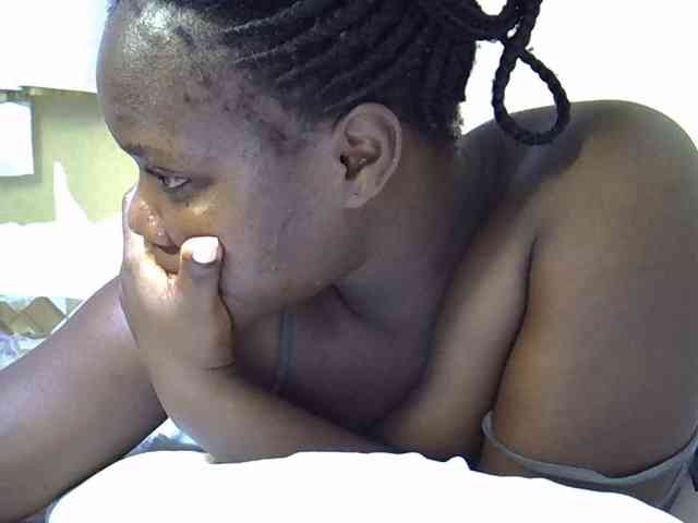 Sweet-Tiffany webcam