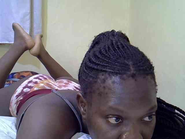 Sweet-Tiffany webcam