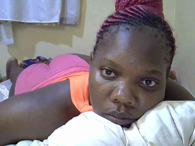 Sweet-Tiffany webcam