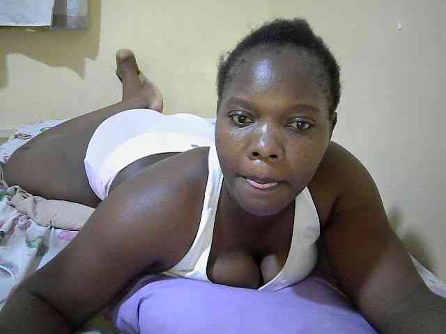 Sweet-Tiffany webcam