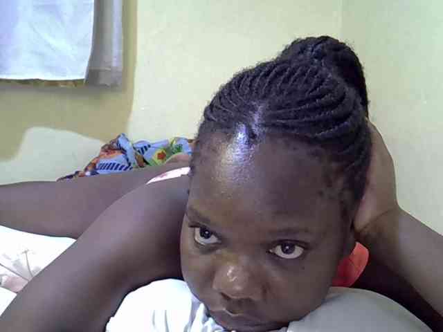 Sweet-Tiffany webcam