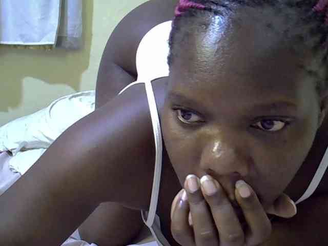 Sweet-Tiffany webcam