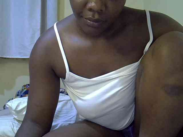 Sweet-Tiffany webcam