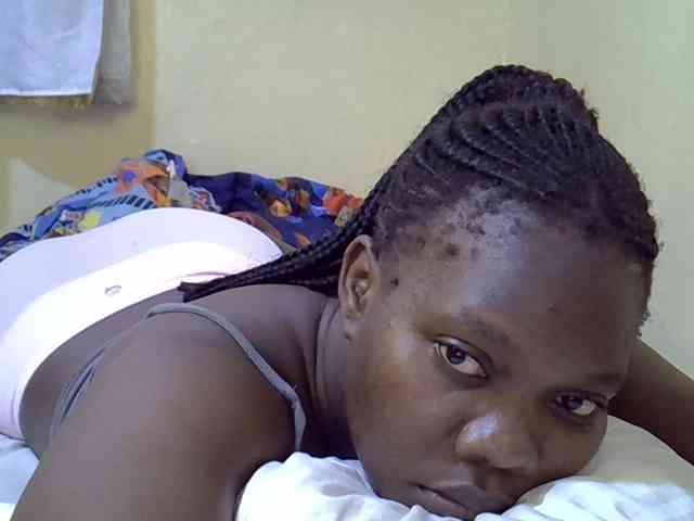 Sweet-Tiffany webcam