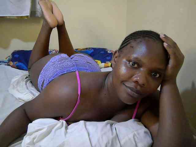 Sweet-Tiffany webcam