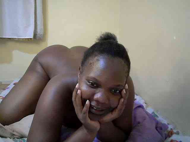 Sweet-Tiffany webcam