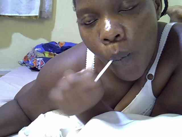 Sweet-Tiffany webcam