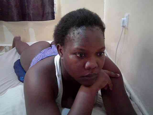 Sweet-Tiffany webcam