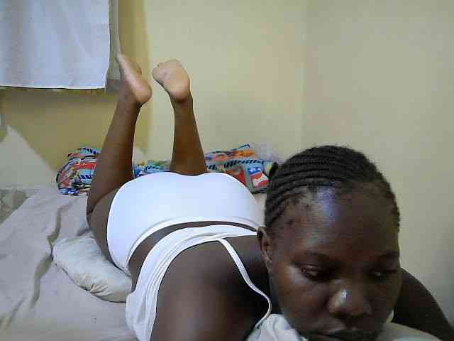 Sweet-Tiffany webcam