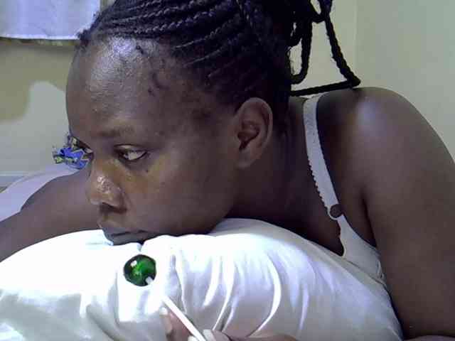 Sweet-Tiffany webcam