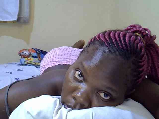 Sweet-Tiffany webcam