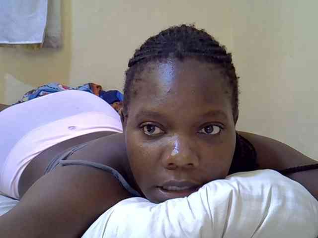 Sweet-Tiffany webcam