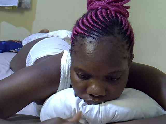 Sweet-Tiffany webcam