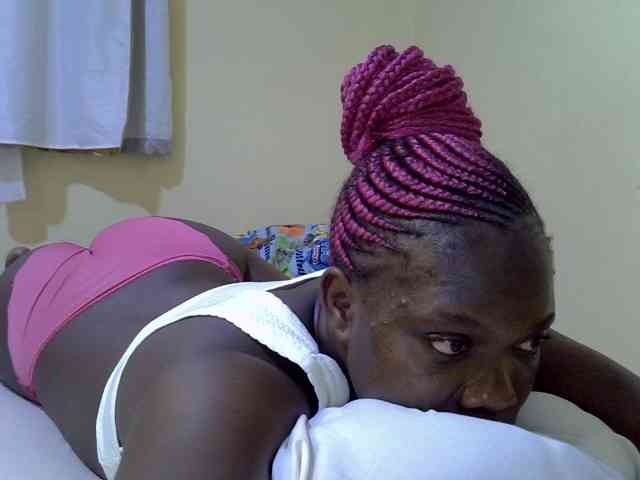 Sweet-Tiffany webcam