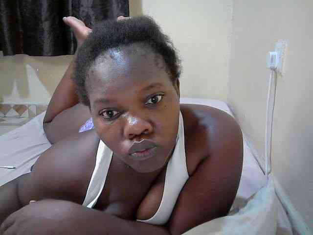 Sweet-Tiffany webcam