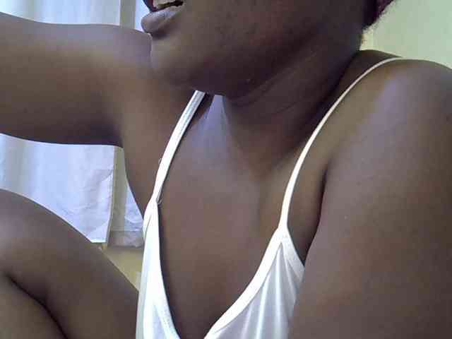 Sweet-Tiffany webcam
