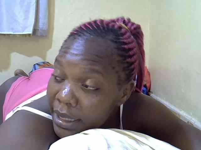 Sweet-Tiffany webcam