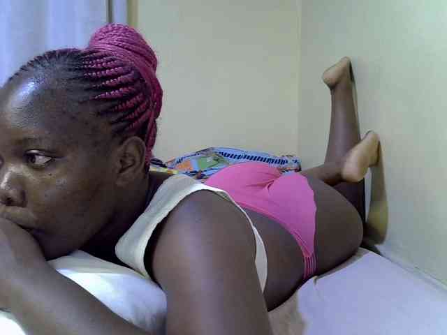 Sweet-Tiffany webcam