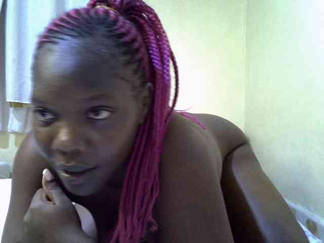Sweet-Tiffany webcam