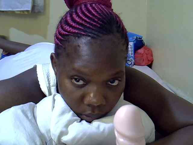 Sweet-Tiffany webcam