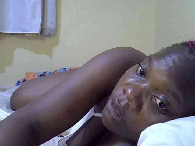 Sweet-Tiffany webcam