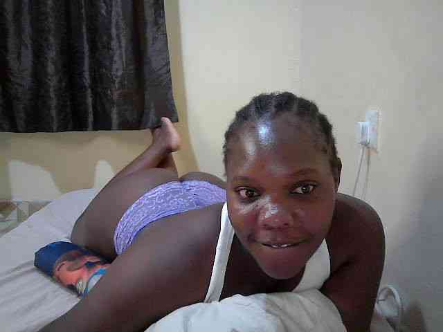 Sweet-Tiffany webcam